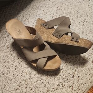 Stylish Tan Wedge Sandals